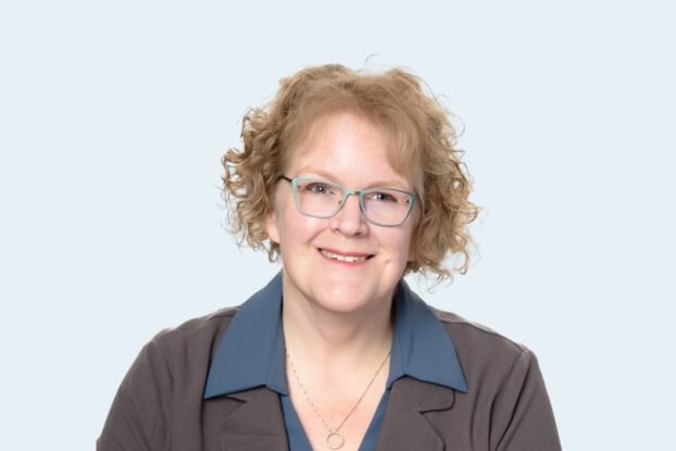Julie Herl, CP